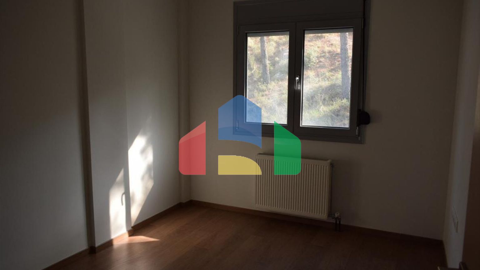 Продаж - Таунхаус 200 m² в передмісті Салонік