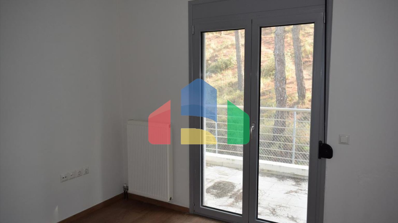 Продаж - Таунхаус 200 m² в передмісті Салонік