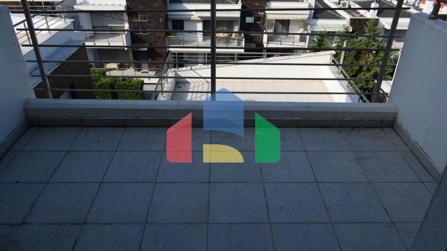 Продаж - Таунхаус 200 m² в передмісті Салонік