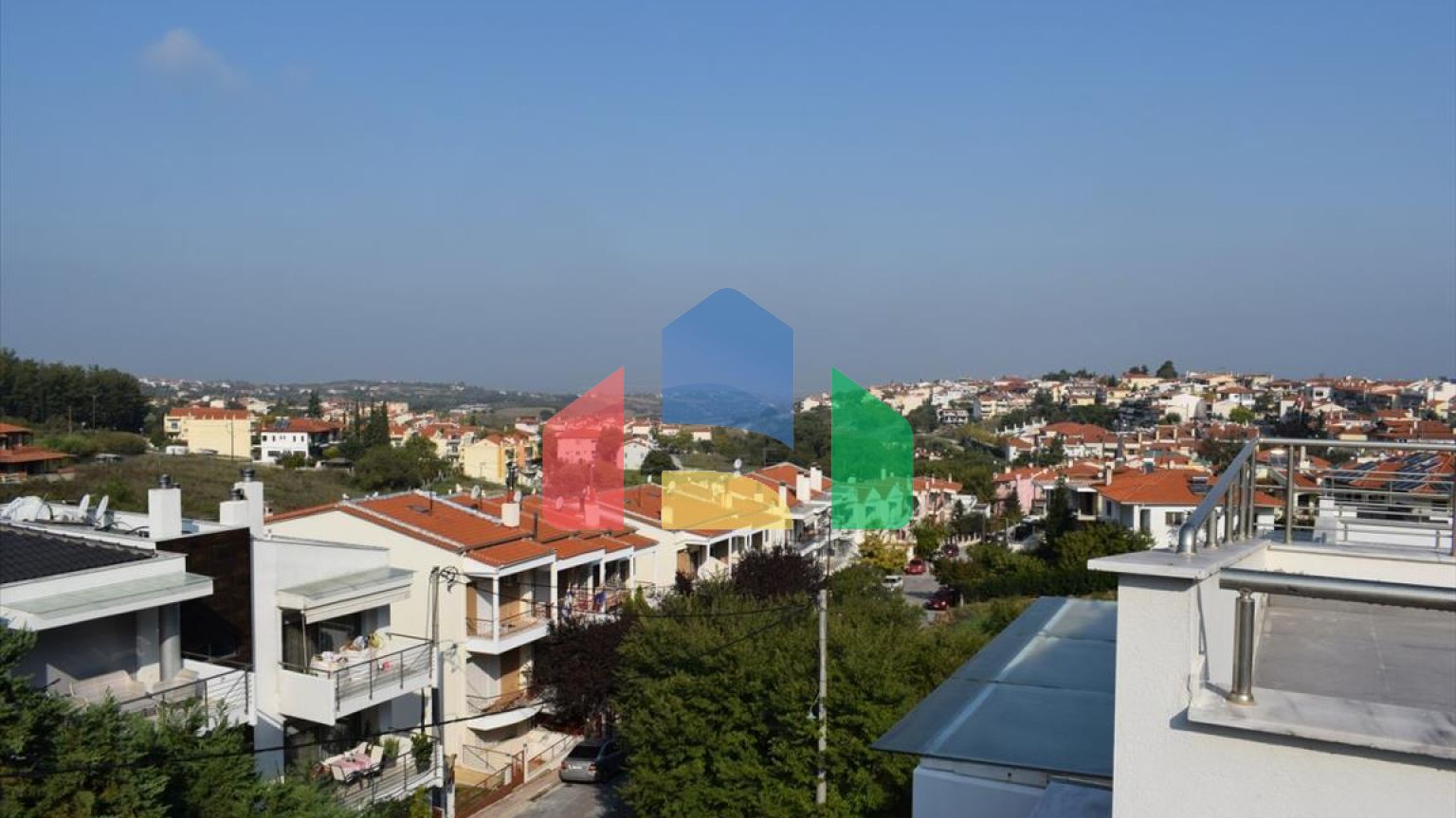 Продаж - Таунхаус 200 m² в передмісті Салонік