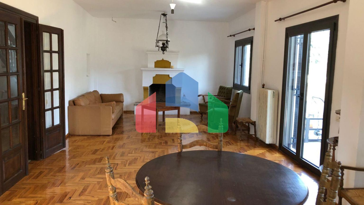 Продаж - Котедж 200 m² в передмісті Салонік