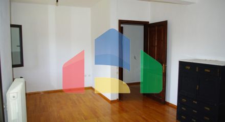 Продаж - Котедж 200 m² в передмісті Салонік