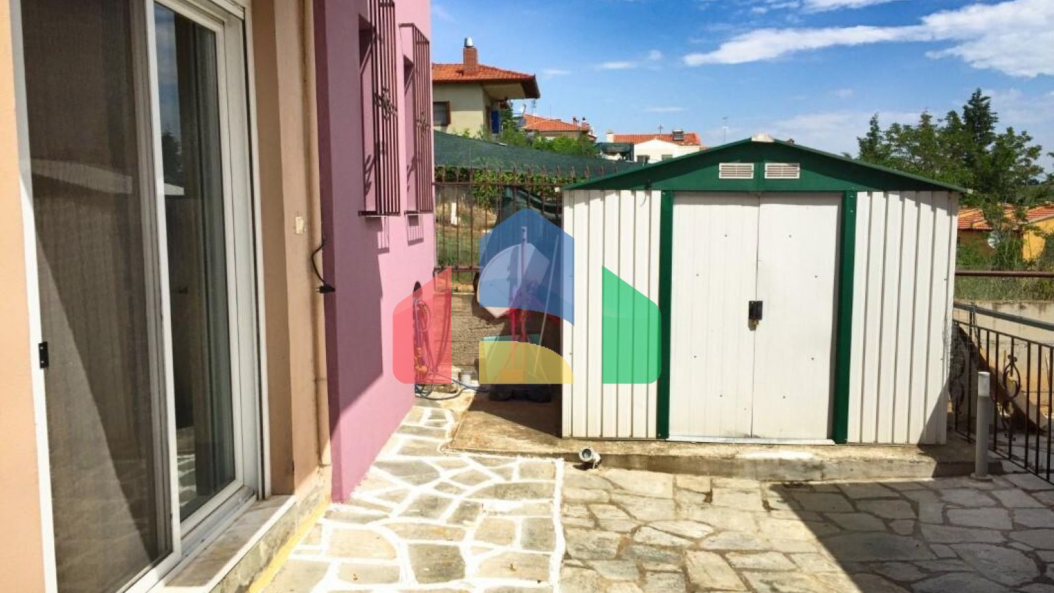 Продаж - Котедж 185 m² в передмісті Салонік