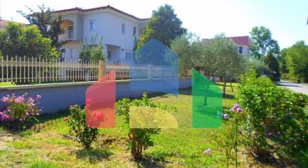 Продажа - Коттедж 350 m² в пригороде Салоник