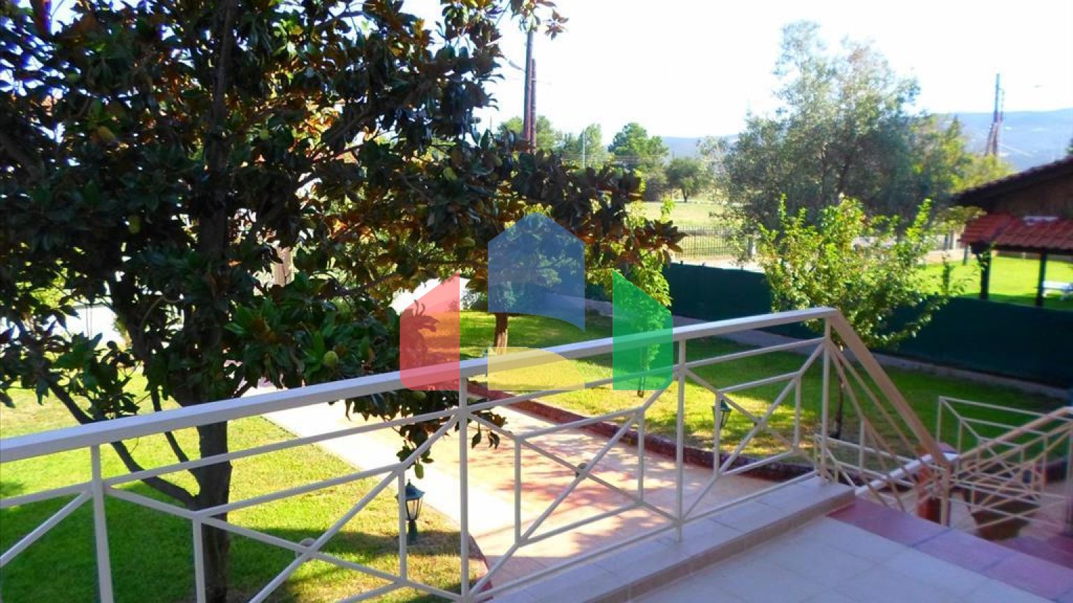 Продаж - Котедж 350 m² в передмісті Салонік