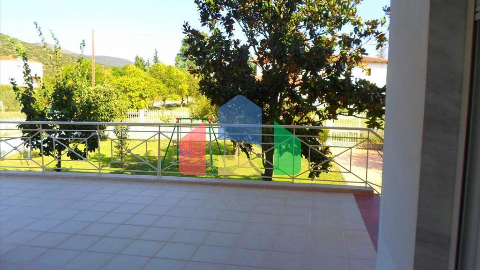 Продаж - Котедж 350 m² в передмісті Салонік