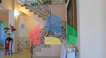 Продаж - Котедж 350 m² в передмісті Салонік