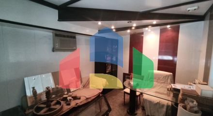 Продажа - Здание 900 m² в пригороде Салоник