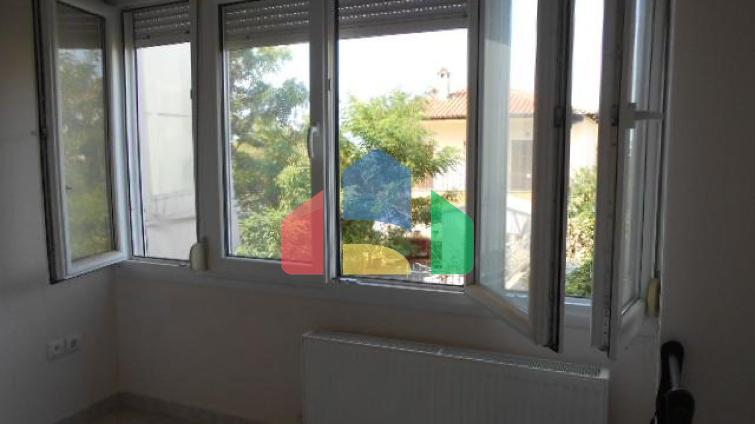 Продажа - Таунхаус 150 m² в пригороде Салоник