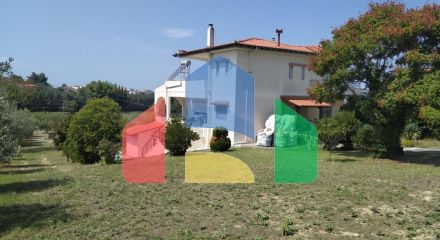 Продажа - Коттедж 256 m² в пригороде Салоник