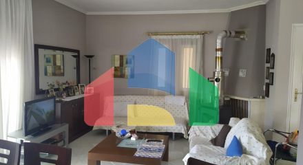 Продаж - Котедж 256 m² в передмісті Салонік