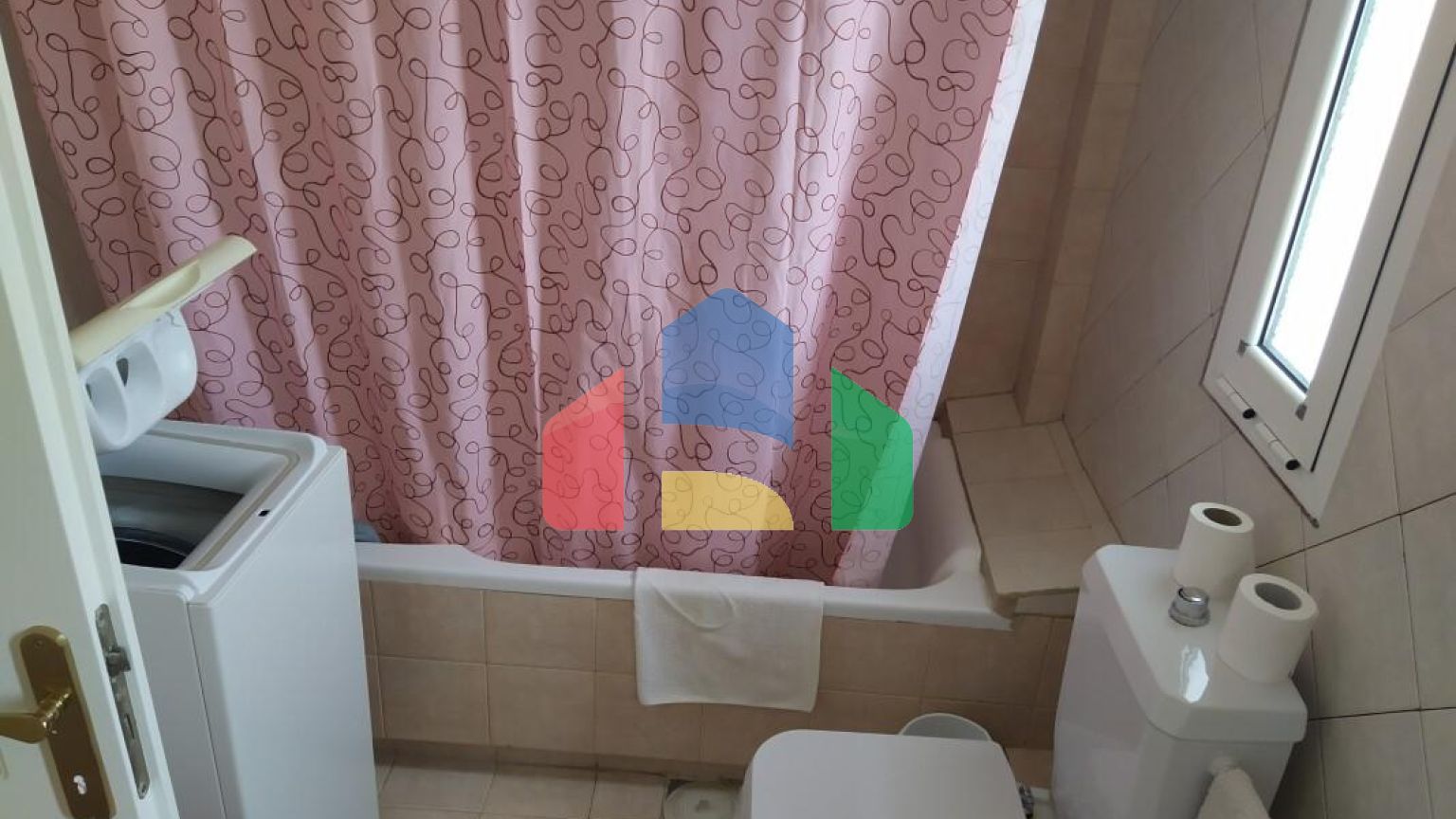 Продаж - Котедж 256 m² в передмісті Салонік