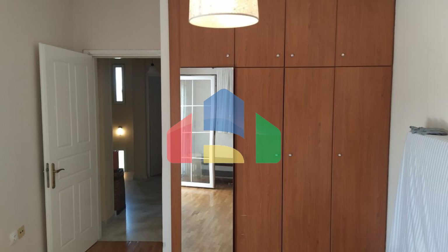 Продаж - Котедж 256 m² в передмісті Салонік