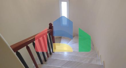 Продаж - Котедж 256 m² в передмісті Салонік