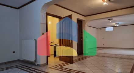Продажа - Таунхаус 271 m² в пригороде Салоник