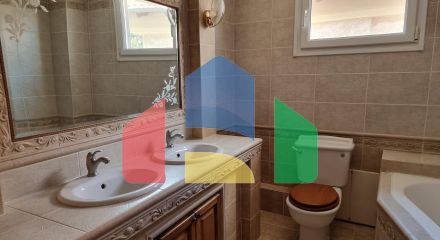 Продажа - Таунхаус 271 m² в пригороде Салоник Продажа - Таунхаус 271 m² в пригороде Салоник