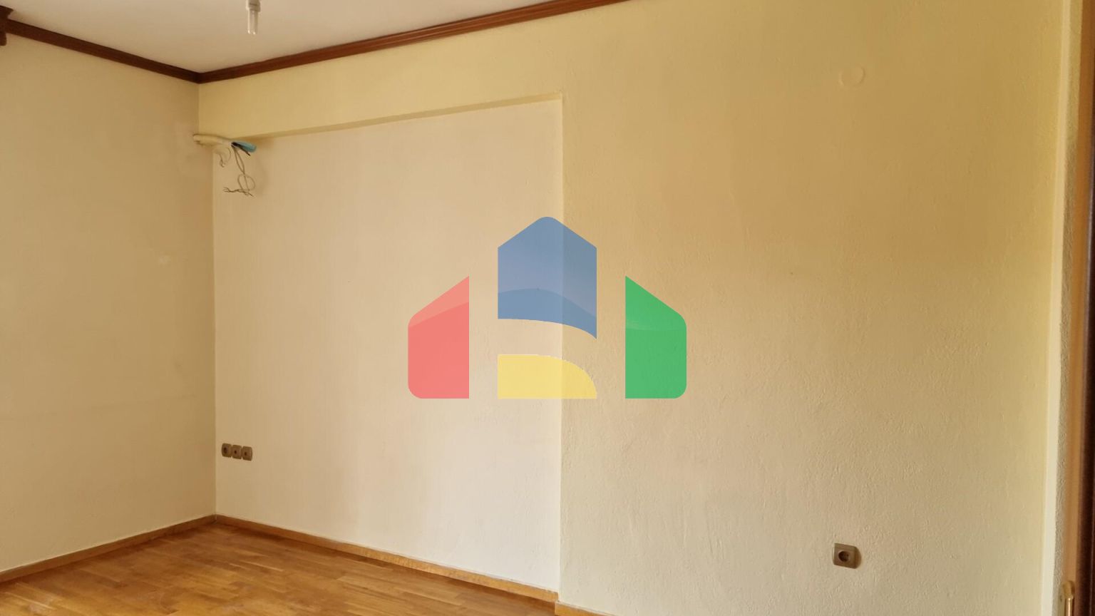 Продажа - Таунхаус 271 m² в пригороде Салоник