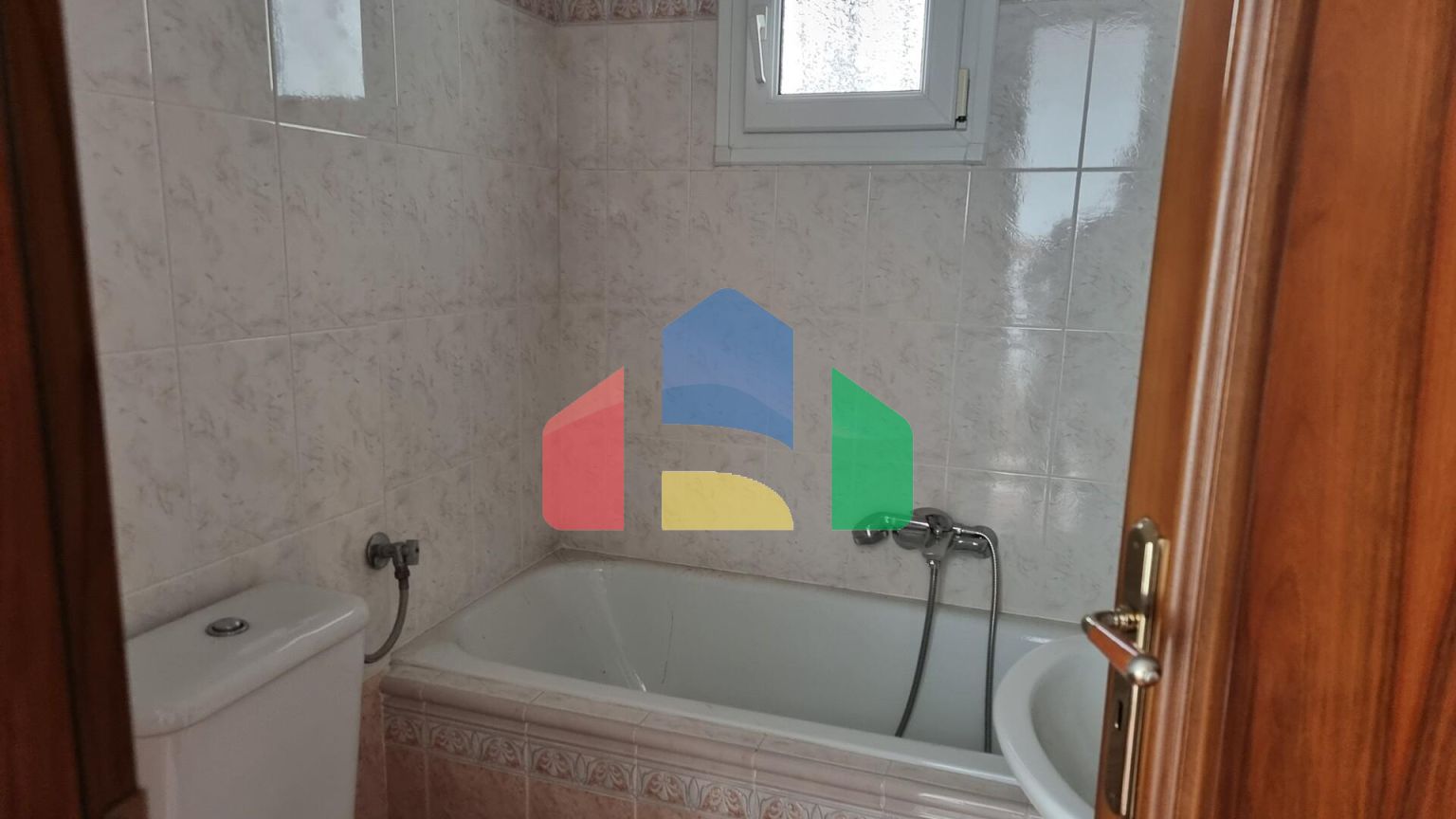 Продажа - Таунхаус 271 m² в пригороде Салоник