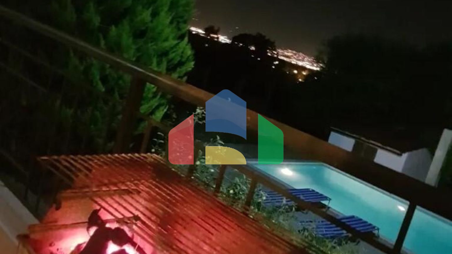 Продажа - Вилла 340 m² в пригороде Салоник