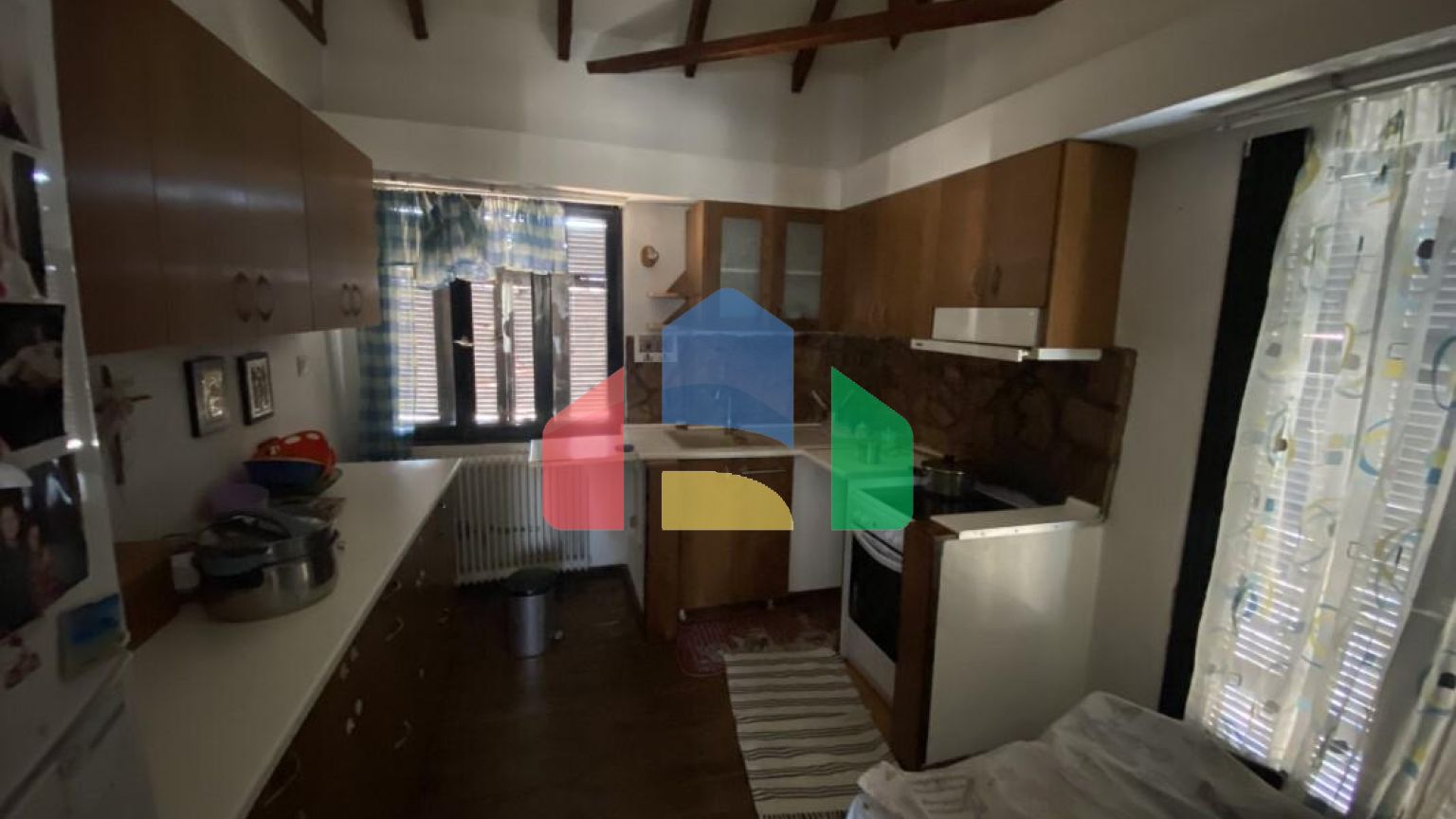 Продаж - Котедж 320 m² в передмісті Салонік