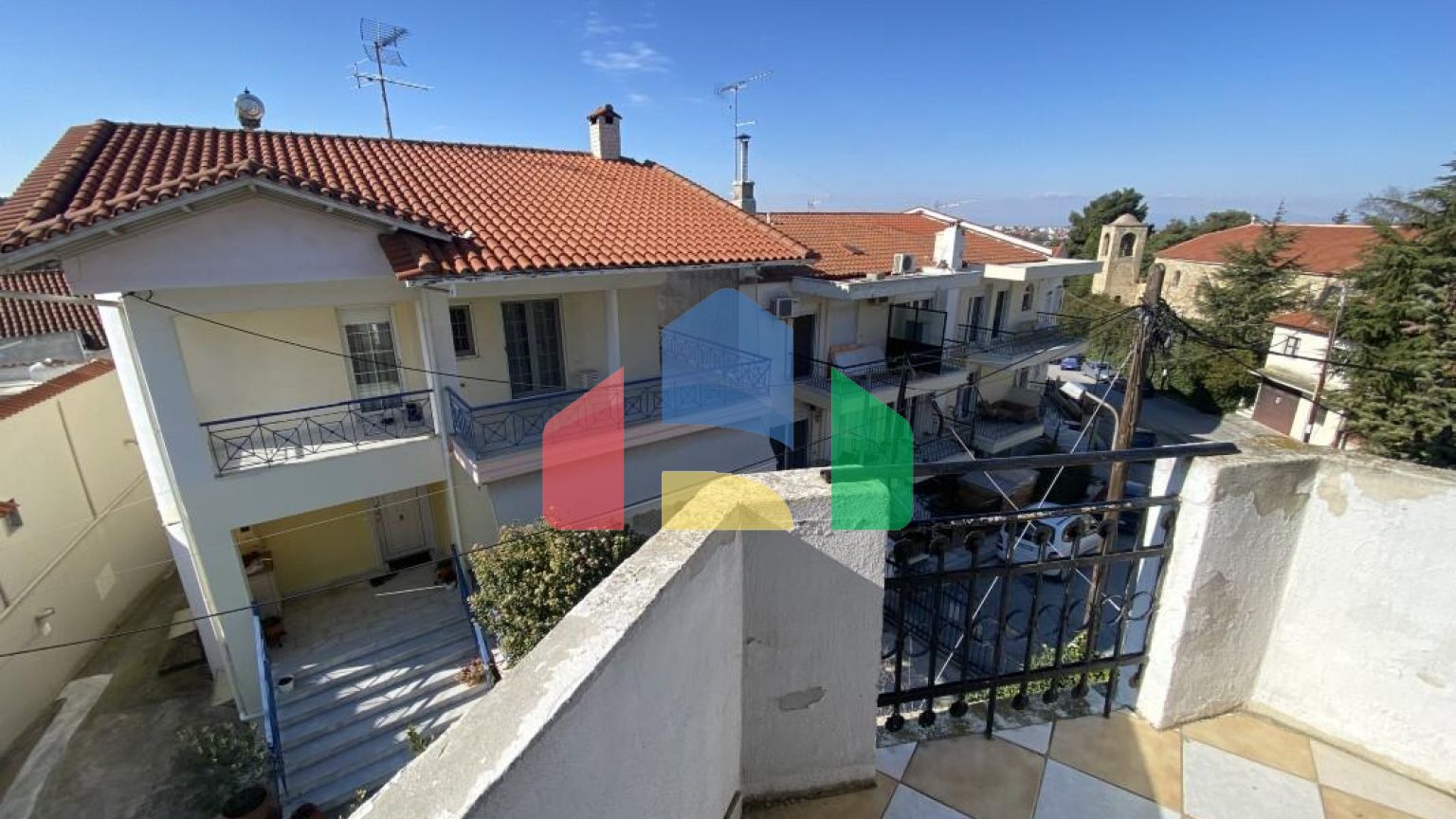 Продаж - Котедж 320 m² в передмісті Салонік