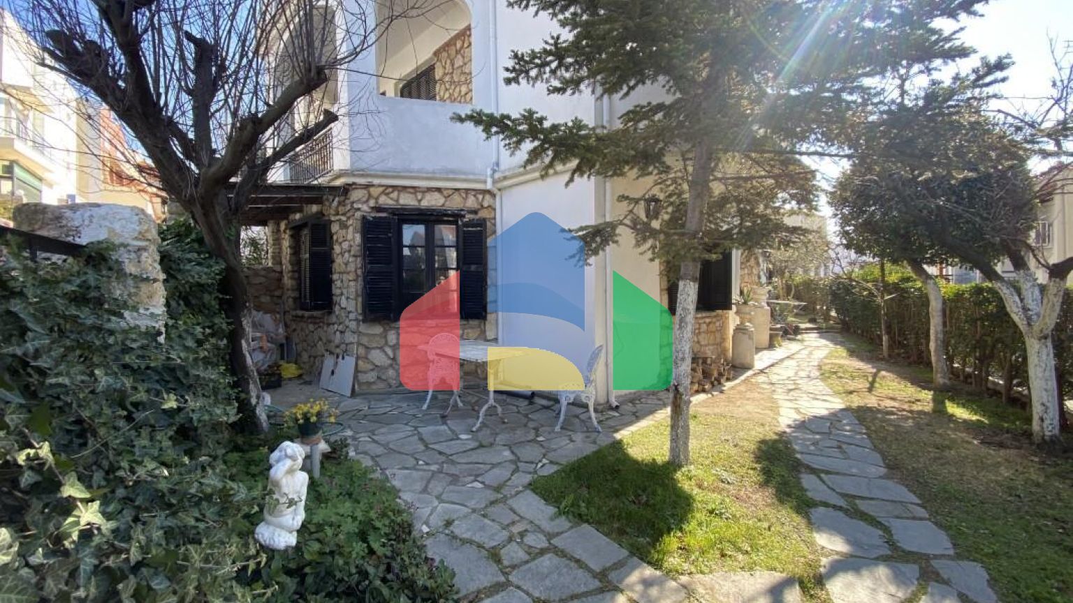 Продаж - Котедж 320 m² в передмісті Салонік