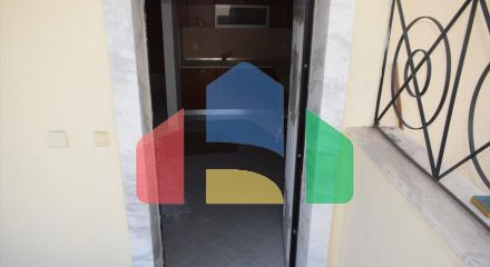 Продаж - Квартира 76 m² в передмісті Салонік