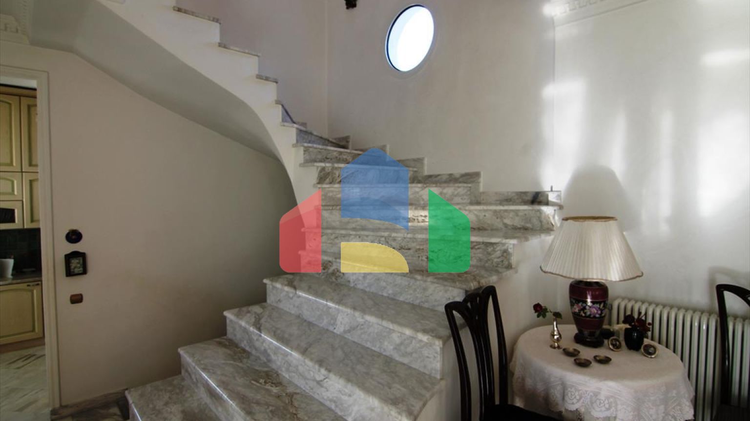 Продажа - Вилла 500 m² в пригороде Салоник