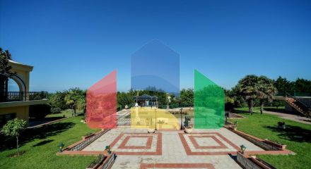 Продажа - Вилла 1168 m² в пригороде Салоник