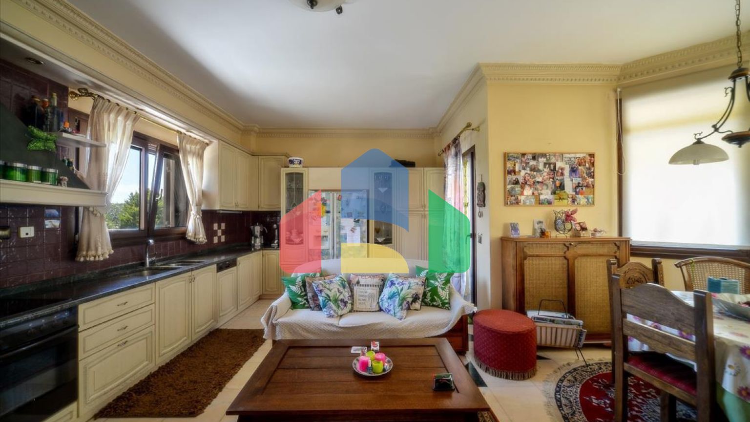 Продажа - Вилла 1168 m² в пригороде Салоник