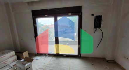 Продаж - Таунхаус 176 m² в передмісті Салонік