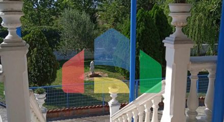 Продаж - Котедж 200 m² в передмісті Салонік