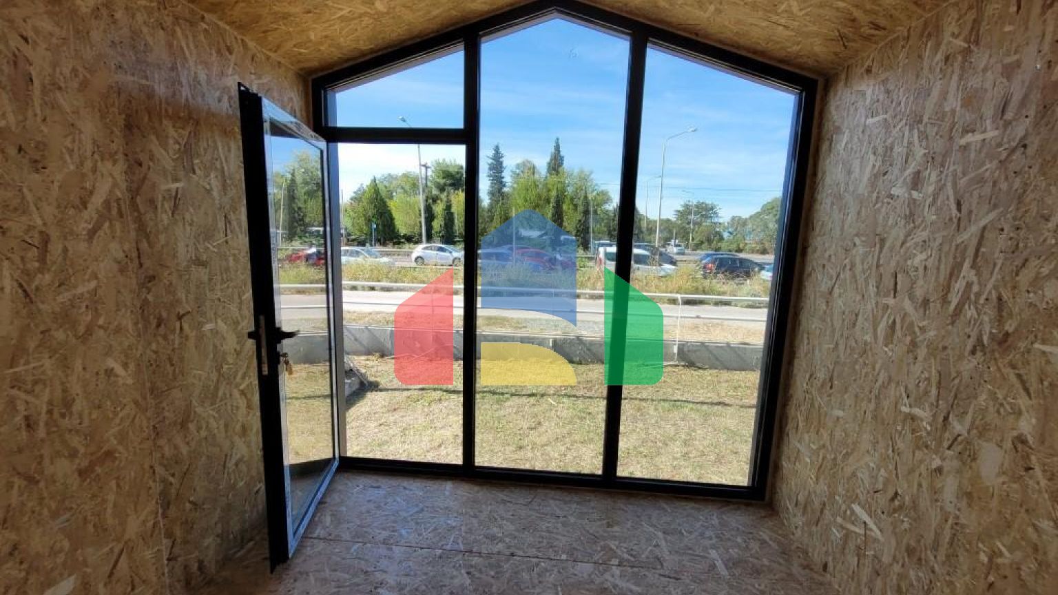 Продаж - Котедж 30 m² в передмісті Салонік