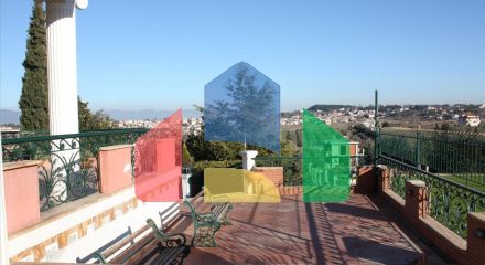 Продажа - Вилла 300 m² в пригороде Салоник