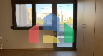 Продажа - Таунхаус 150 m² в пригороде Салоник Продажа - Таунхаус 150 m² в пригороде Салоник