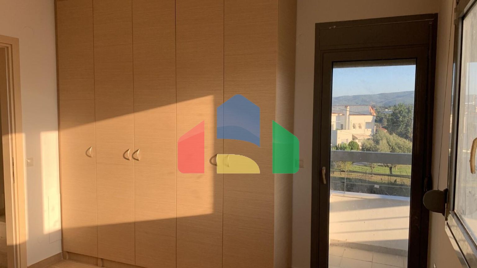 Продажа - Таунхаус 150 m² в пригороде Салоник