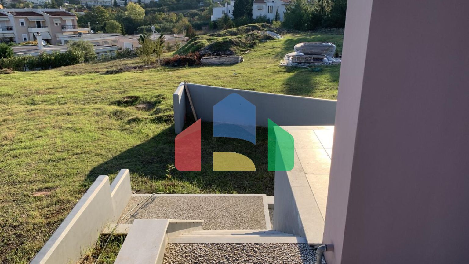 Продажа - Таунхаус 150 m² в пригороде Салоник