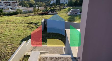 Продажа - Таунхаус 150 m² в пригороде Салоник Продажа - Таунхаус 150 m² в пригороде Салоник