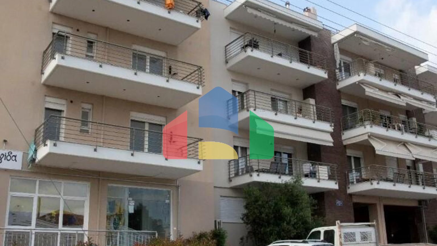 Продажа - Квартира 92 m² в пригороде Салоник