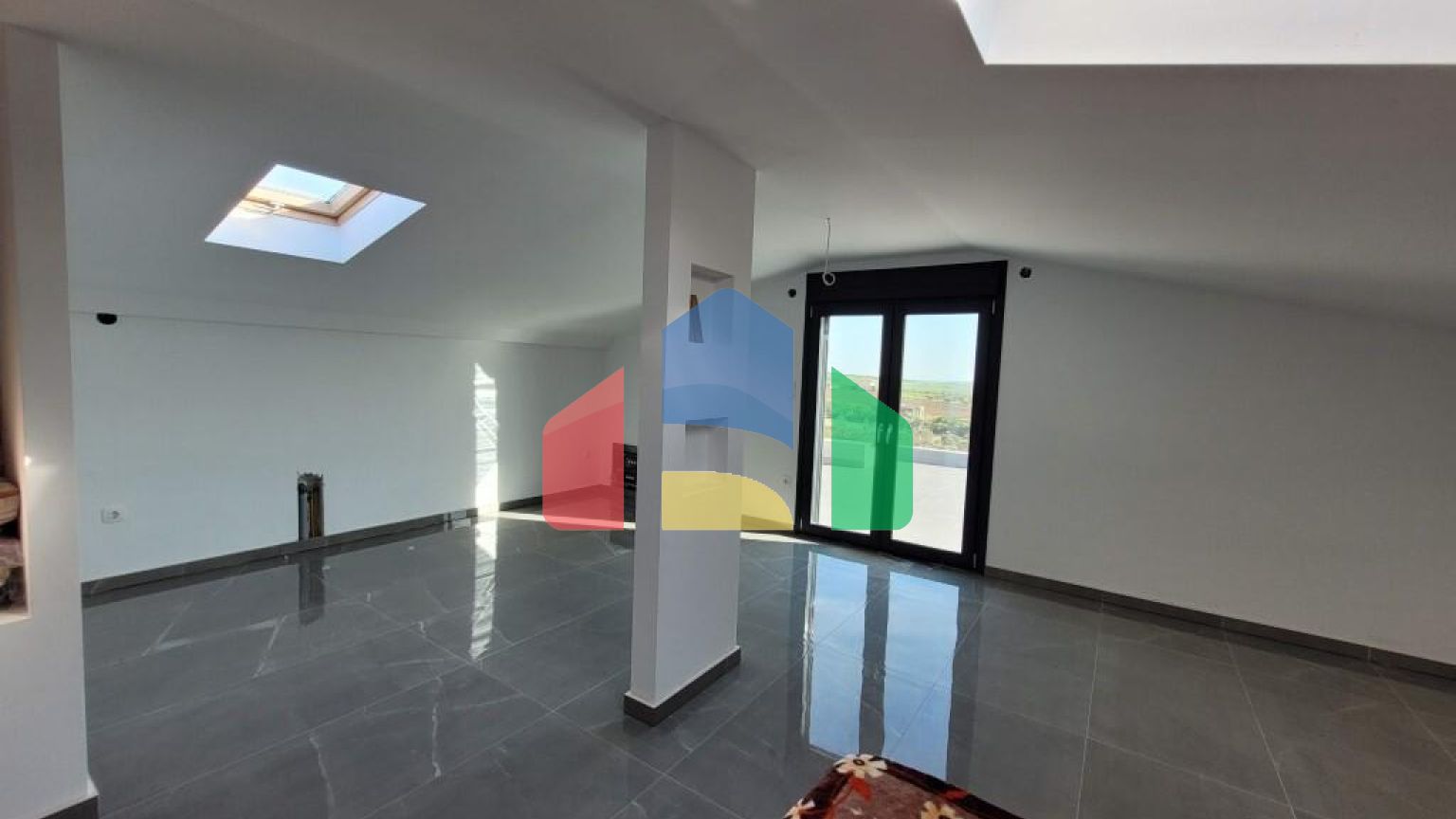 Продажа - Вилла 240 m² в пригороде Салоник