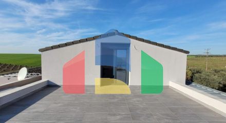 Продажа - Вилла 240 m² в пригороде Салоник Продажа - Вилла 240 m² в пригороде Салоник