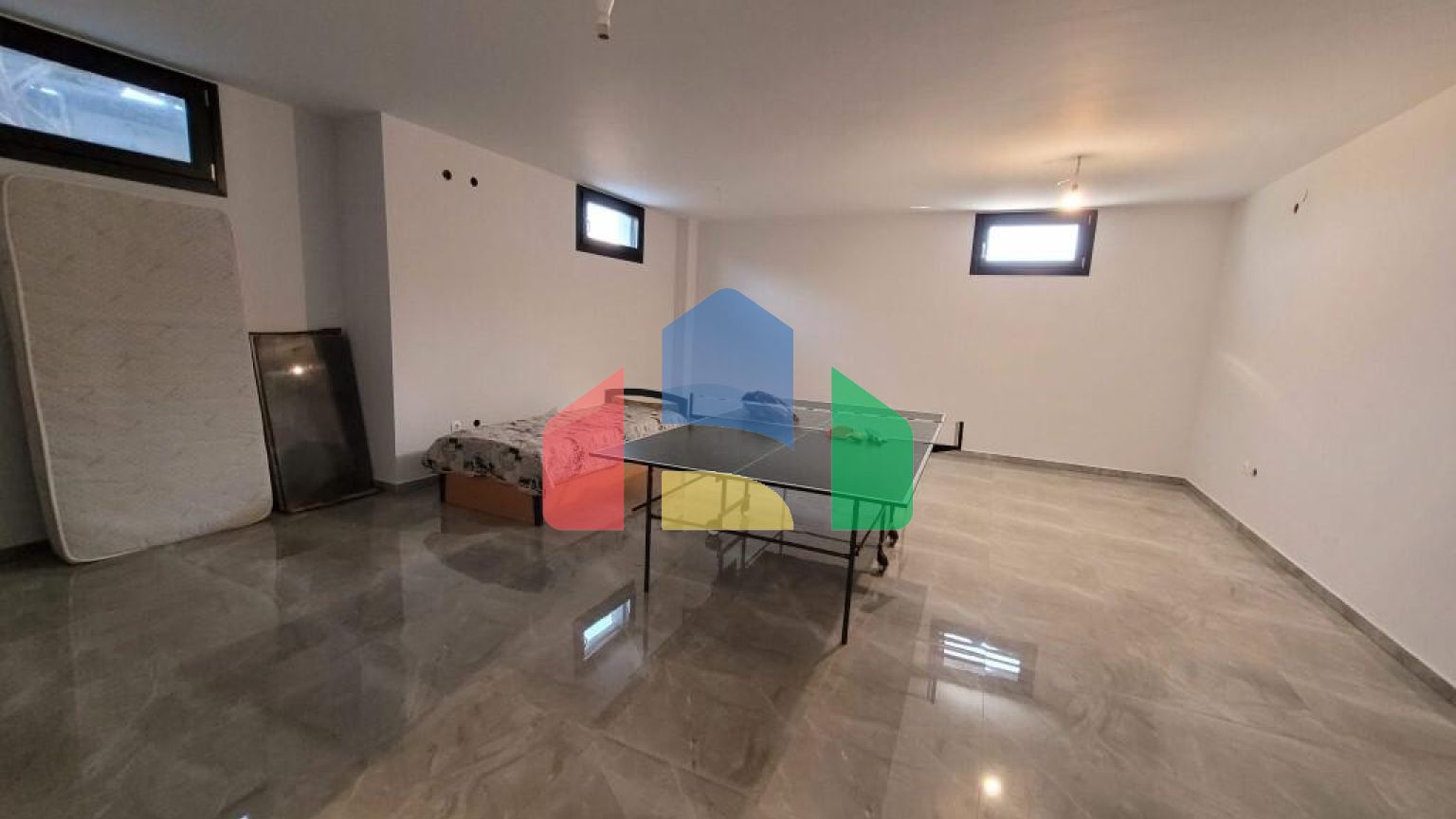 Продажа - Вилла 240 m² в пригороде Салоник