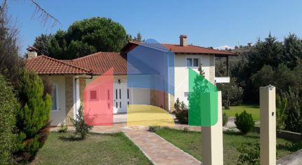 Продажа - Коттедж 185 m² в пригороде Салоник