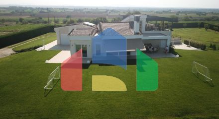 Продажа - Вилла 350 m² в пригороде Салоник
