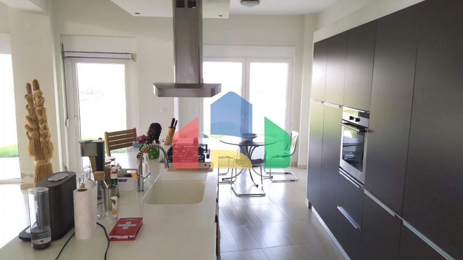 Продажа - Вилла 350 m² в пригороде Салоник