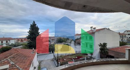 Продажа - Здание 270 m² в пригороде Салоник