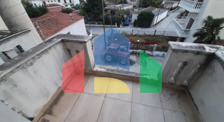 Продажа - Здание 270 m² в пригороде Салоник