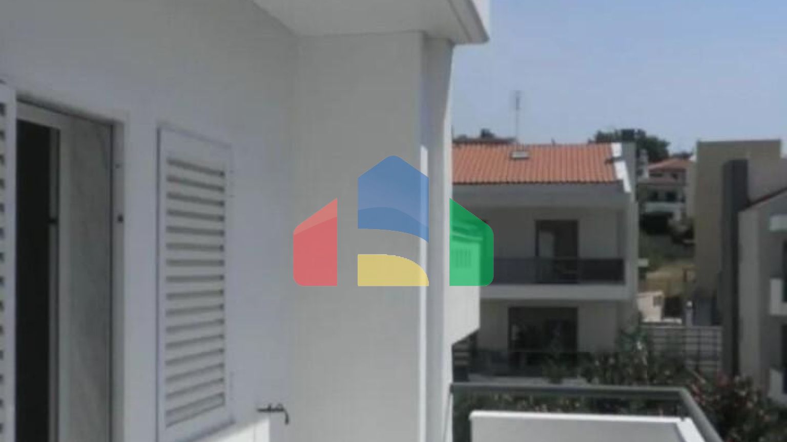 Продажа - Коттедж 236 m² в пригороде Салоник