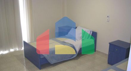 Продажа - Здание 1600 m² в пригороде Салоник