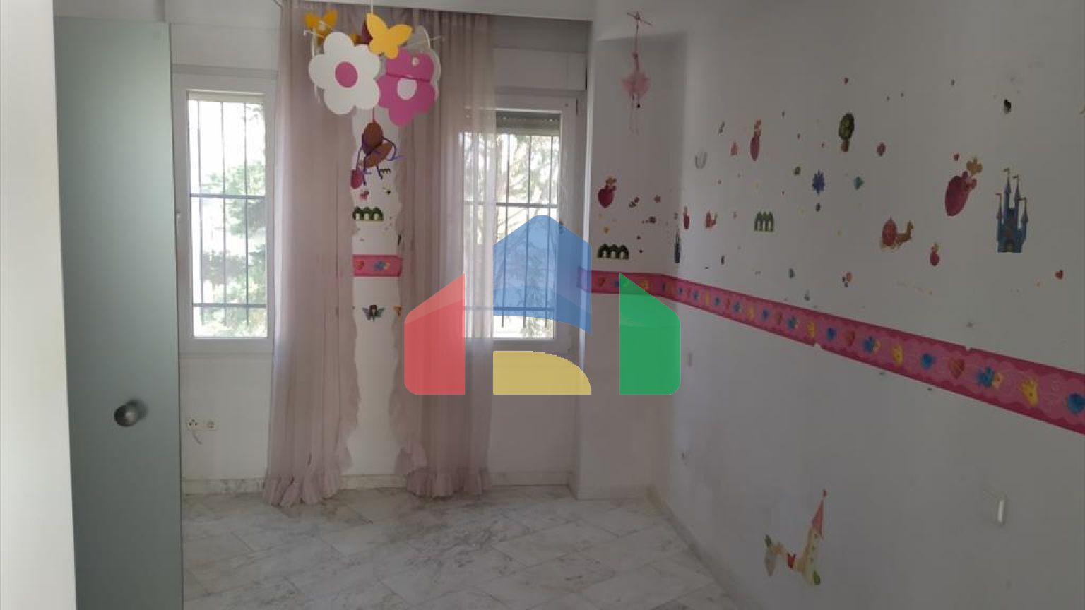 Продажа - Таунхаус 300 m² в пригороде Салоник